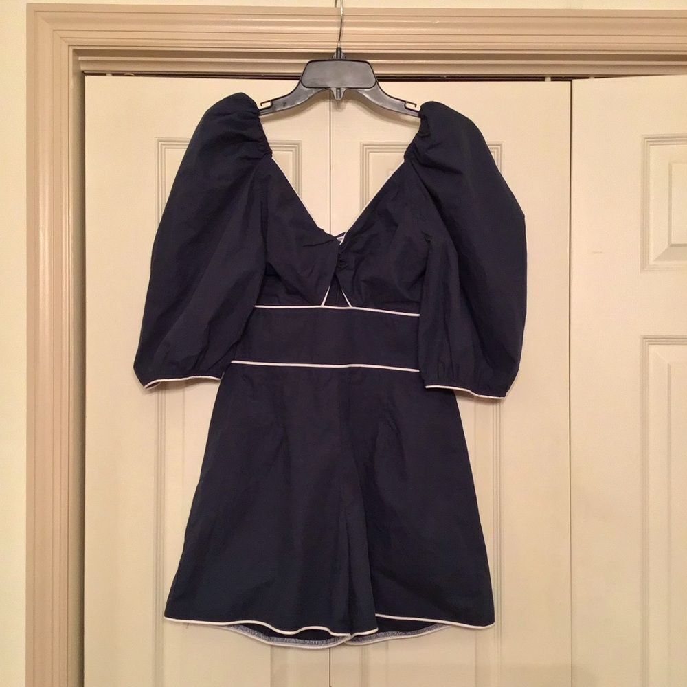 Matador Wide-Leg Romper, Navy/White
NEVER A WALLFLOWER - Picture 3 of 6